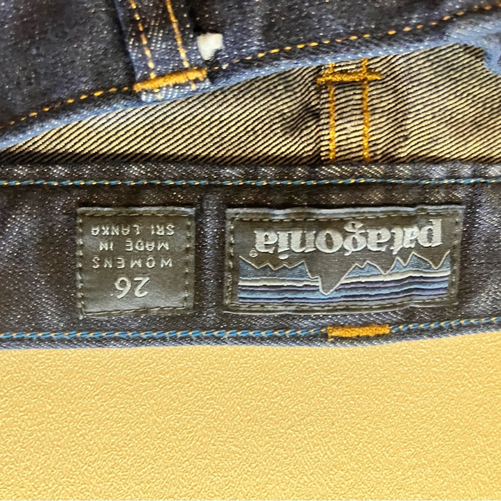 Patagonia Women's Dark Blue Straight Leg Jeans
